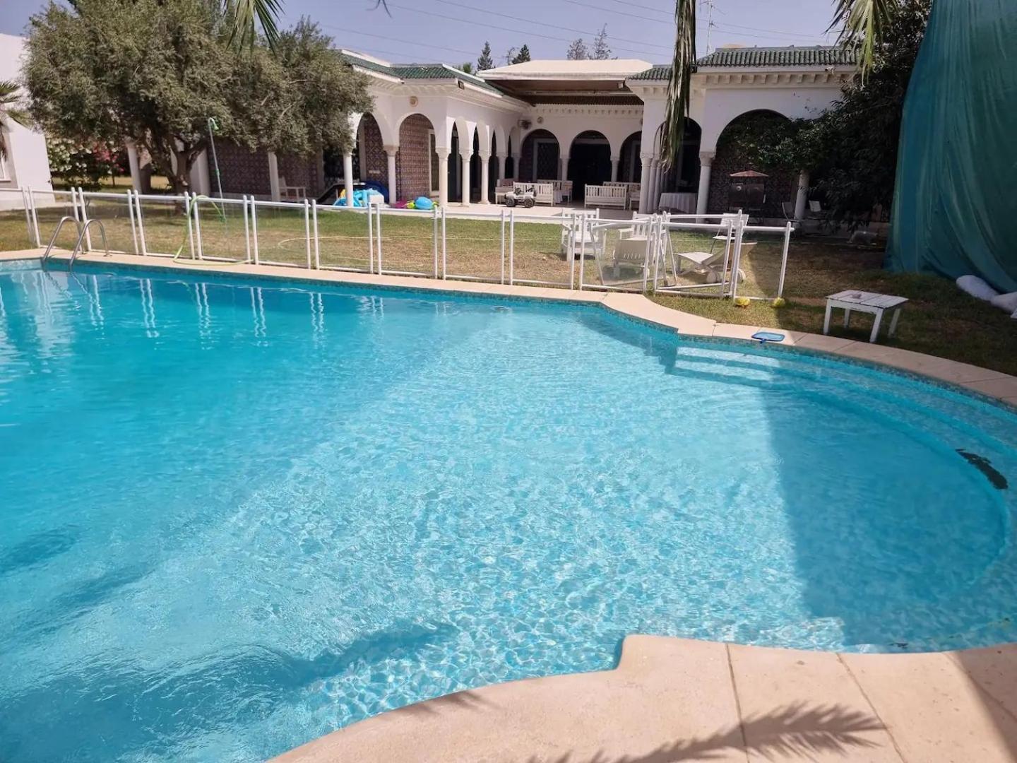 Appartement Prive Dans Une Grande Maison D'Hote La Marsa Buitenkant foto