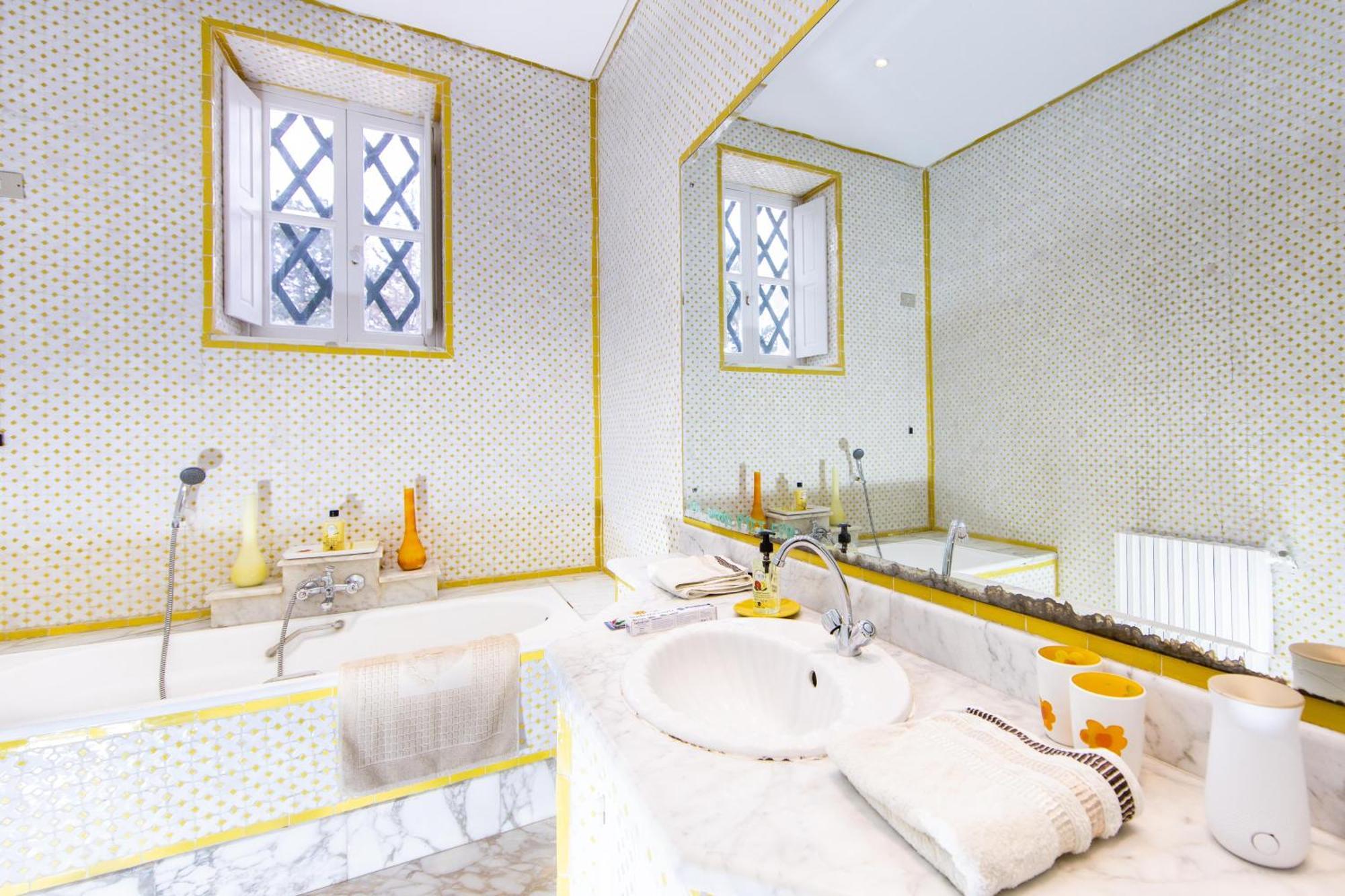 Appartement Prive Dans Une Grande Maison D'Hote La Marsa Buitenkant foto